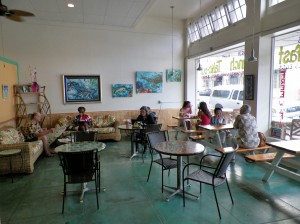 surf break cafe interior