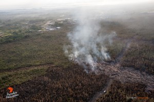 In this photo taken on Jan. 16, the most recent active and advancing portion of the flow is seen. Photo: Extreme Exposure Media/Paradise Helicopters.