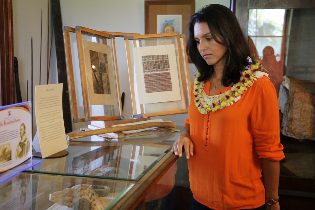 Rep. Tulsi Gabbard tours historic Hulihe‘e Palace in Kailua-Kona. Courtesy photo.