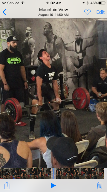 Cyrus Jumalon powerlifting on Aug. 19 in Mountain View, Calif. at the Boss of Bosses Invitational. Courtesy photo.
