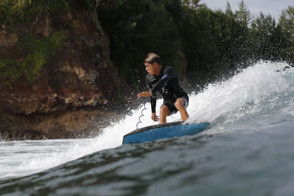 Sammy Morretino won the Miller’s Surf Big Island Challenge Stand Up Division Nov. 19, 2016 at Honoli‘i Beach just north of Hilo, Hawai‘i. Photo: Tyler Rock/ Hawaii Bodyboarding Pro Tour.